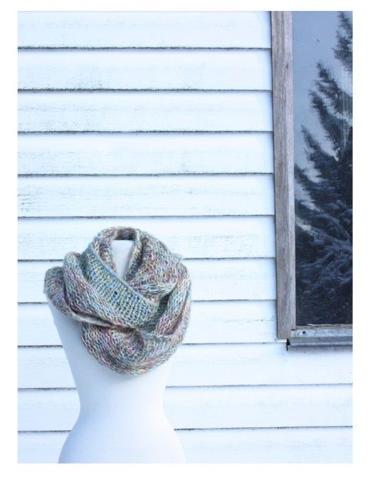 Komin handmade rękodzieło melanż z wełną
