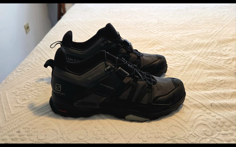 Sapatilhas  Salomon X Ultra 4 Goretex - Novas