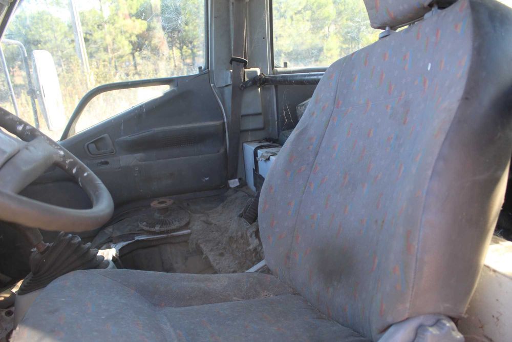 Mitsubishi Canter 2.8 D cabine dupla