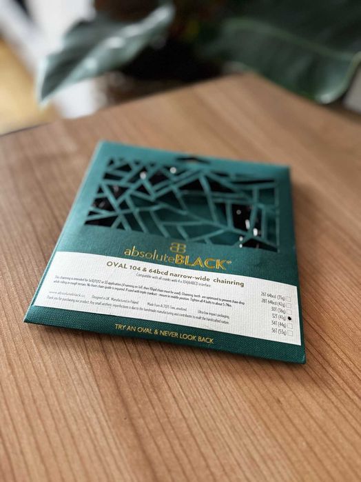 Zębatka rowerowa ABSOLUTEBLACK OVAL 104BCD czarna 32T