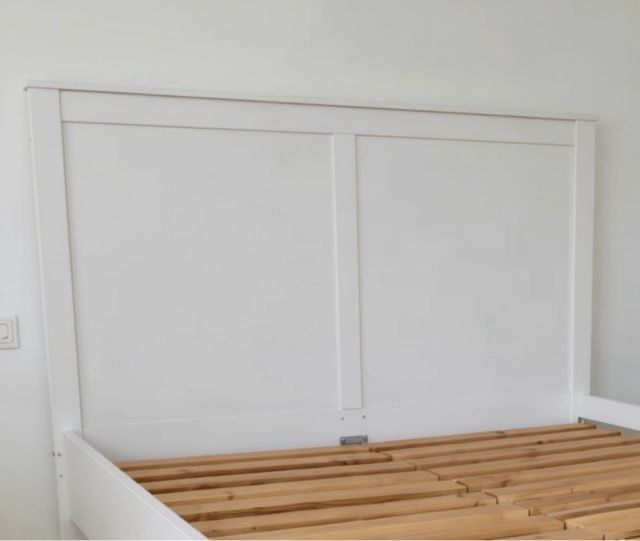Cama de casal IKEA com colchão e estrado 140X200