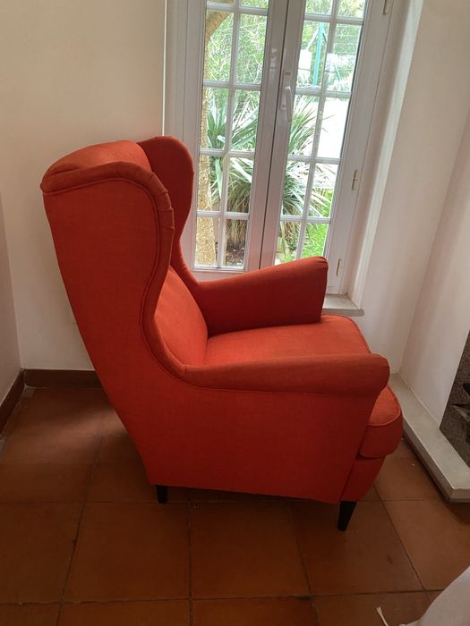 Poltrona IKEA STRANDMON  (nova custa 239€).