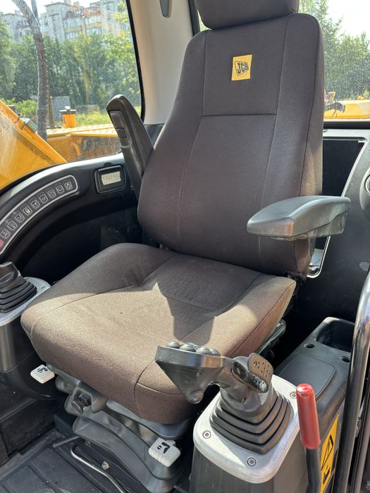 Екскаватор JCB js210 2012р.в.