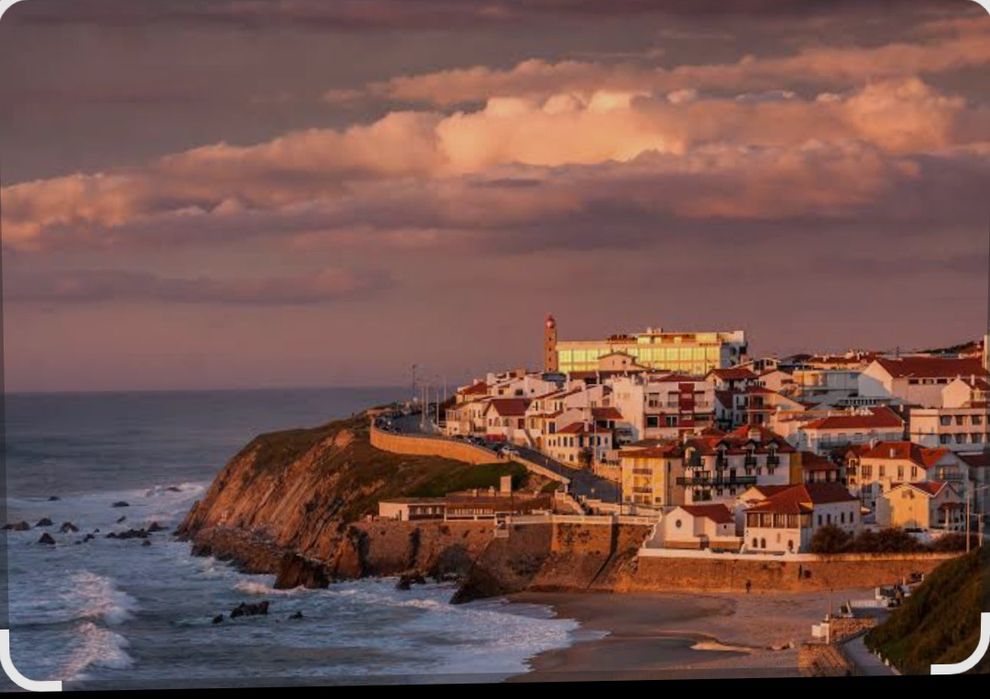 Casa T5 com anexos e pátio