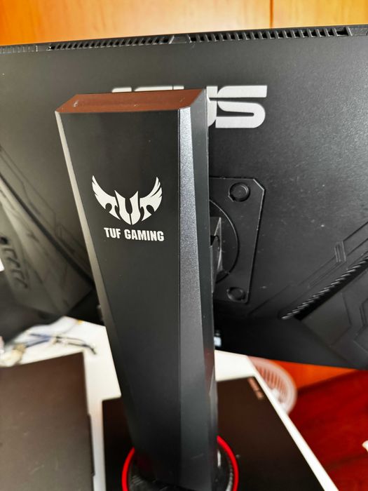 Monitor LCD Full HD Asus Tuf Gaming 23,6 polegadas (60cm) Curvo