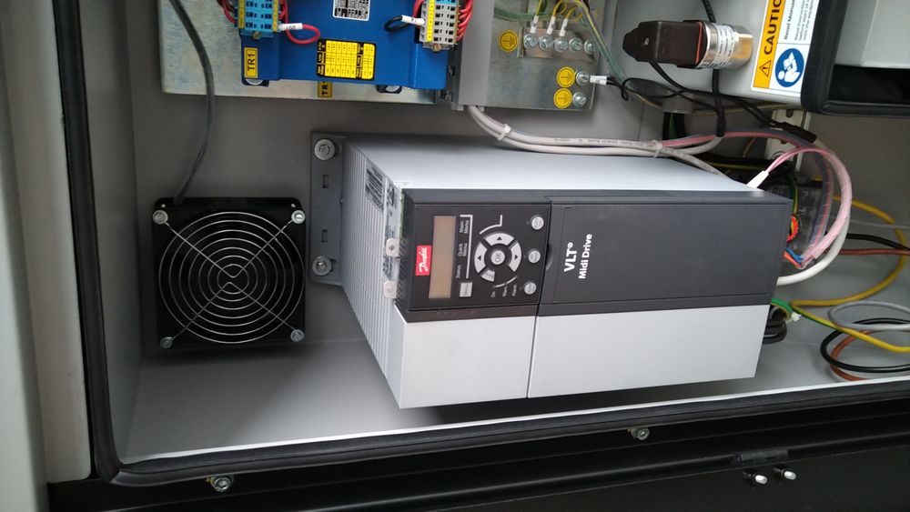 Compressor parafusos ELGI 15Hp variador inverter