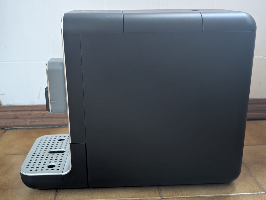 Máquina de Café SMEG Expresso Automática