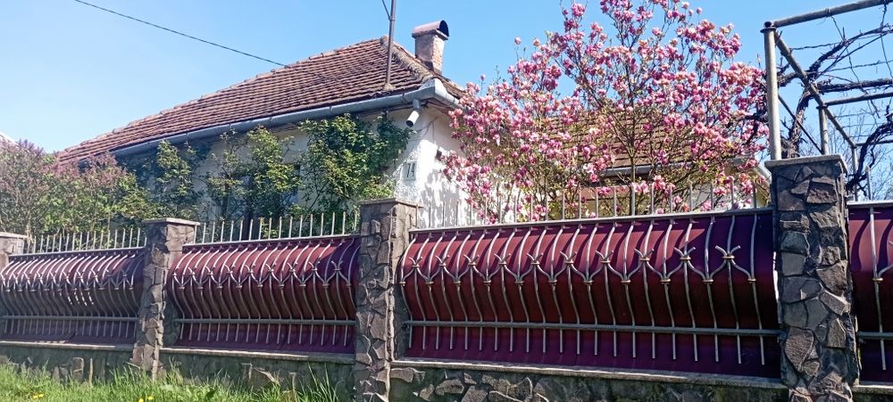Ціну різко знижено! Продаємо будинок в Сваляві Закарпатської області