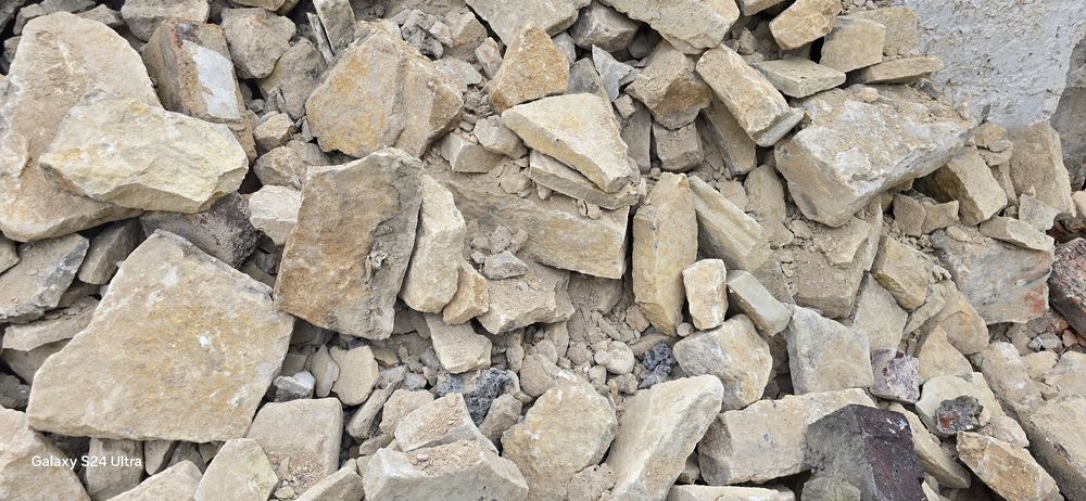 Kamień wapienny płaskówka polny piaskowiec