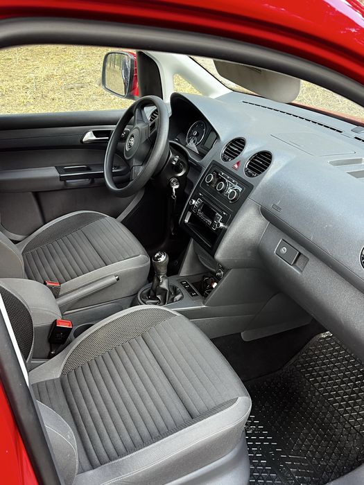 Volksvagen Caddy Maxi 1.6 tdi