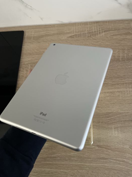 Apple ipad Air 1 generacji