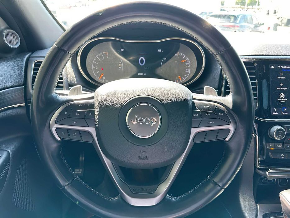 Jeep Grand Cherokee      2020