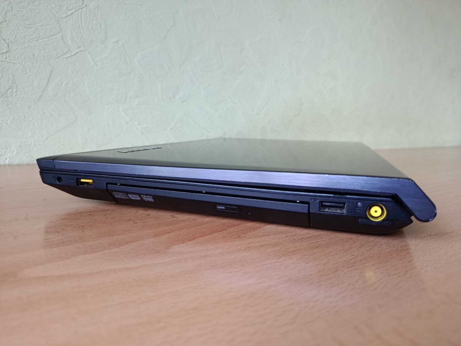 Ноутбук 15.6 Lenovo V580 Intel Core i5-3210M/6GB/240GB SSD