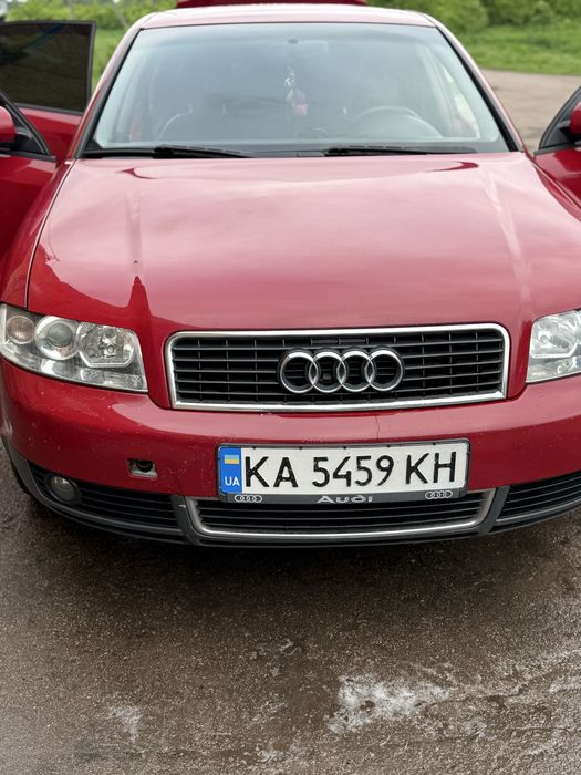 Ауді а4 б6 2001 1.6 бензин,в гарному стані