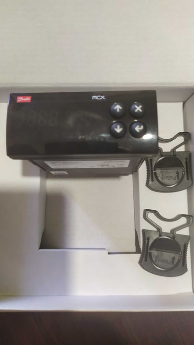 Програмний контролер MCX06C  Danfoss