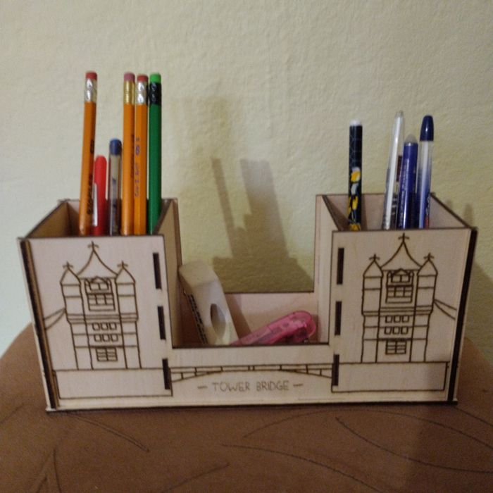 Підставка для ручок і канцелярії