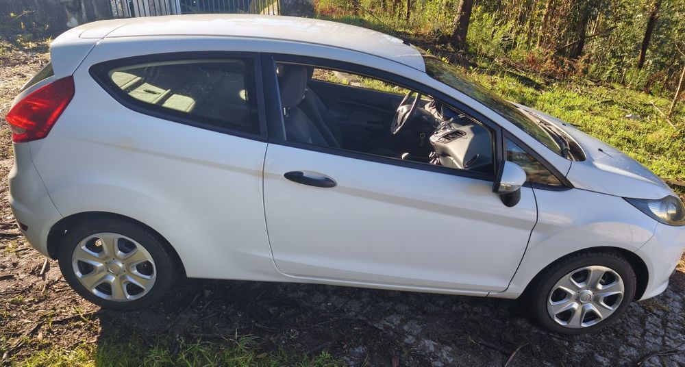 Vendo Ford Fiesta 1.4 TDI