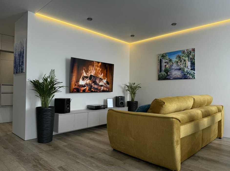 Продаж 2-кімнатної квартири вул. Лісна (Сихів, Зубра)