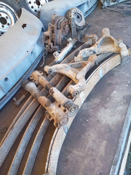 Ступиця,ричаг,супорт,задній мост 37×9на Спрінтер 906 313