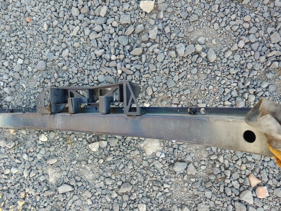 Belka wzmocnienie przedni pas opel Zafira 2008 r