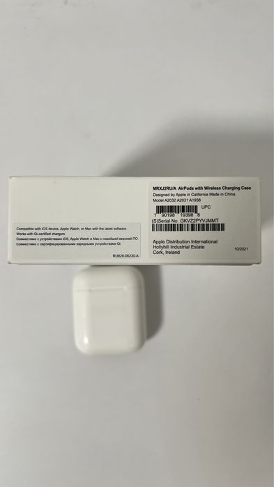 Продам наушники Apple AirPods 2019 (2 поколения) MRXJ2RU/A