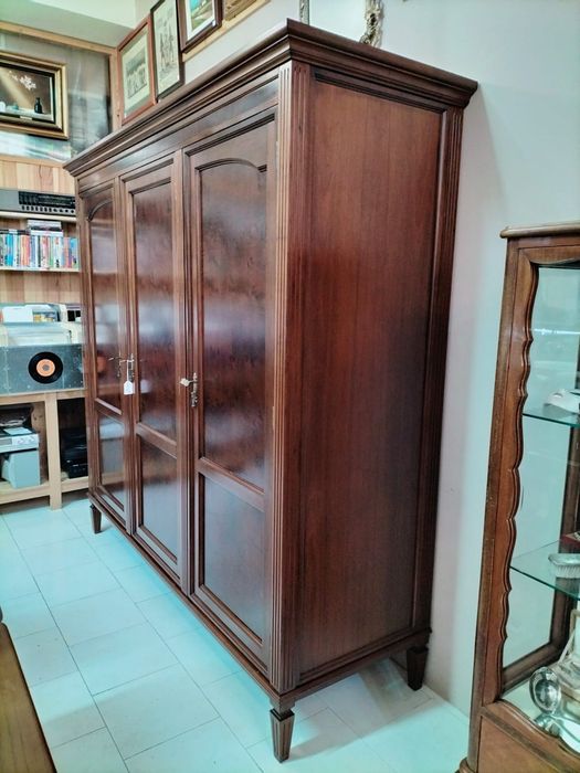 Roupeiro / Guarda Fatos