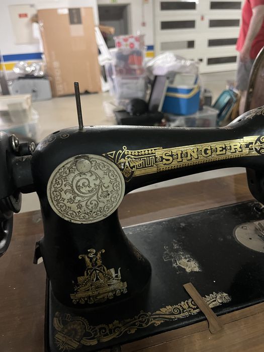Máquina de costura antiga singer