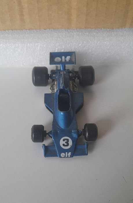 Tyrrell 007 polistil rj.4
