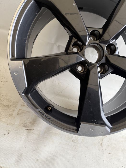 Felga Aluminiowa 19” Audi SQ2 8J ET 45