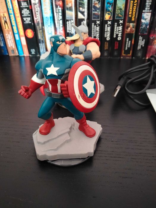 Conjunto de Figuras e Jogo Disney Infinity 3.0