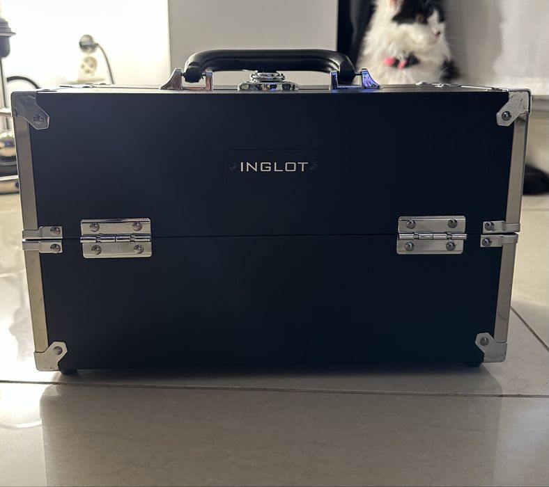 Kufer Kosmetyczny INGLOT