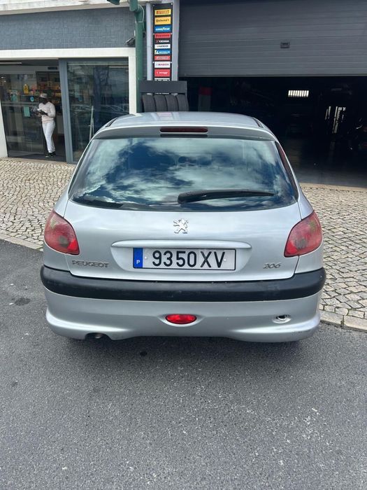 Peugeot 206 — fotografia 3