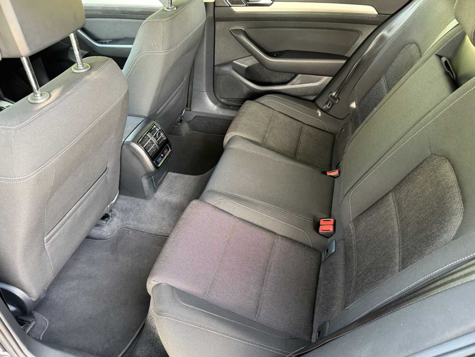 VW Passat Variant 2.0 TDi Business Package DSG