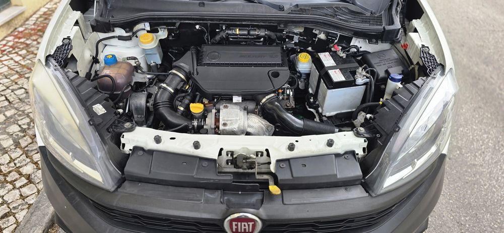 Fiat Doblò Cargo 1.3 MultiJet (2016) – 3 Lugares