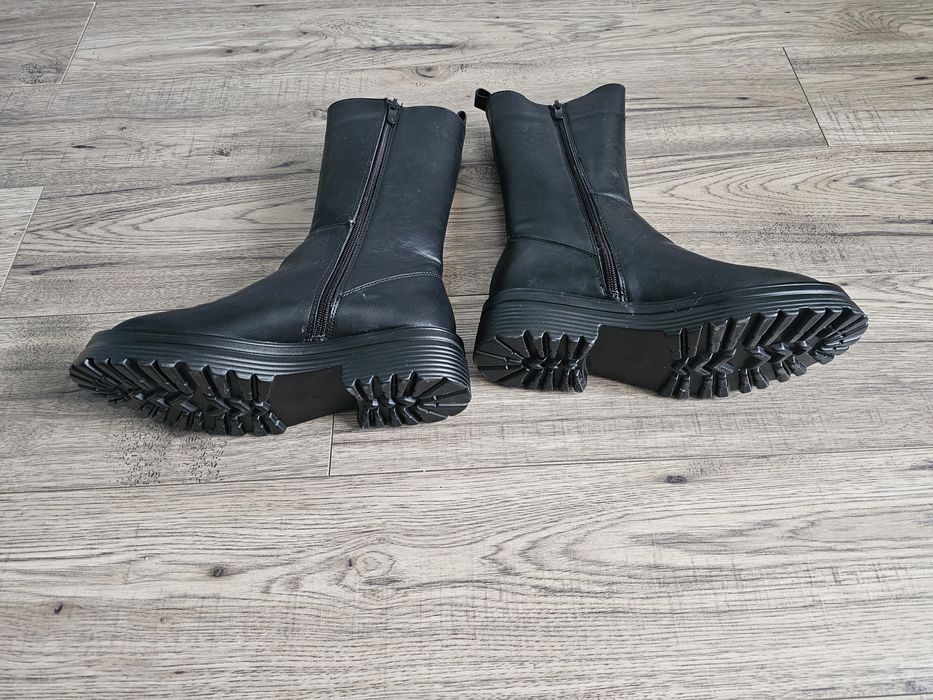 Buty botki nowe 38