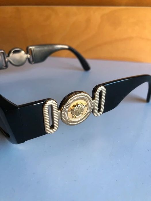 Oculos versace medusa