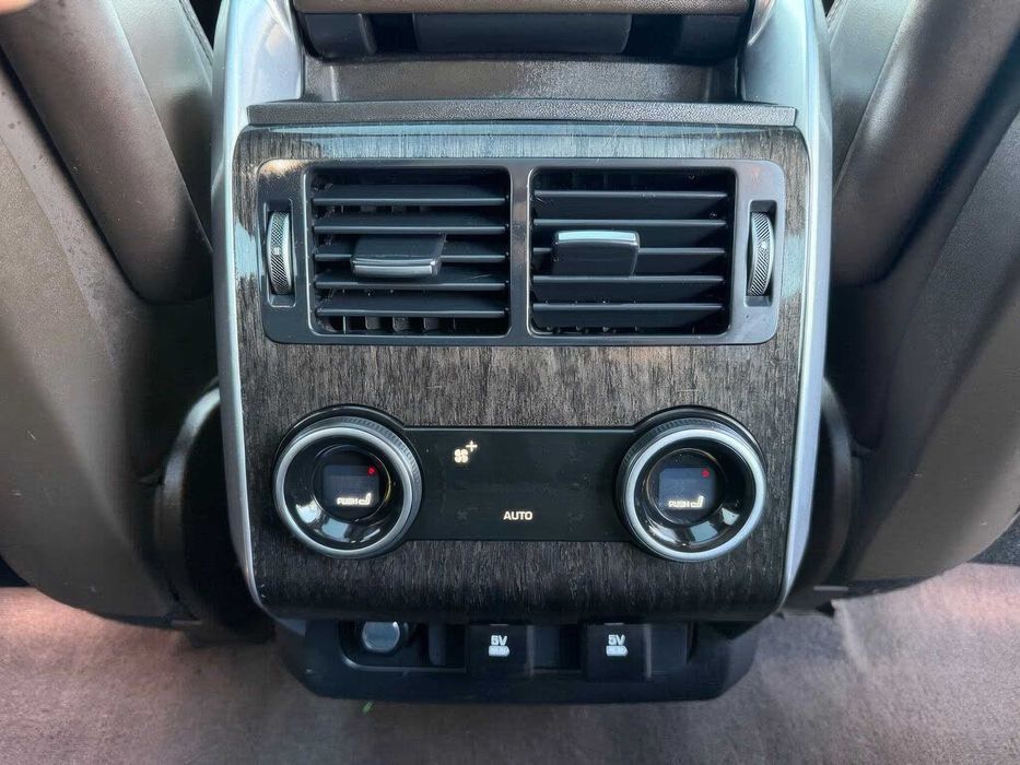 Land Rover Range Rover Sport HSE      2019