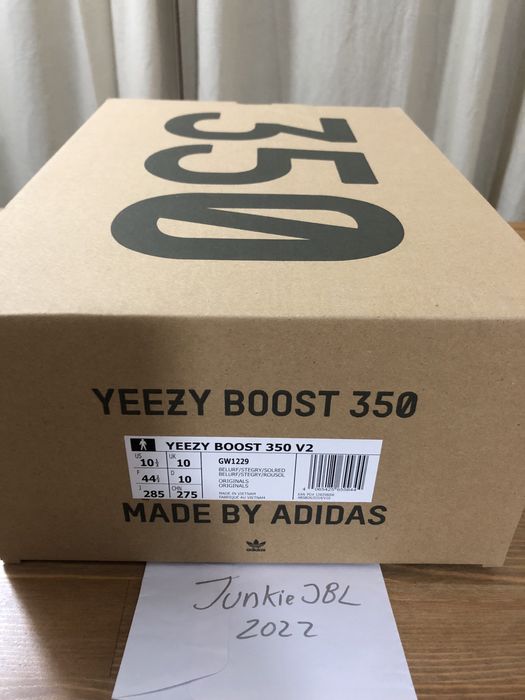 Yeezy Boost 350 V2 ‘Beluga RF’ - 44.5