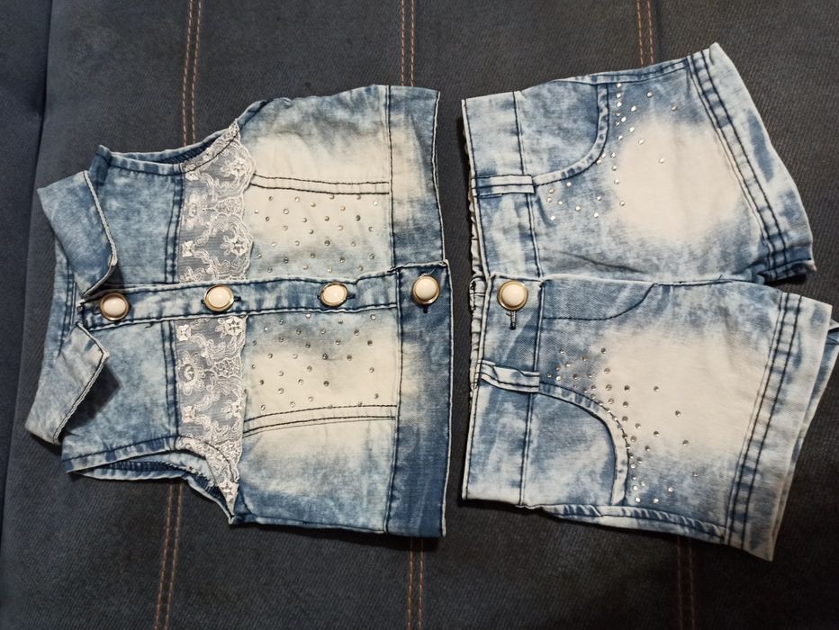 Шорты и жилетка джинсовые на девочку 2 года