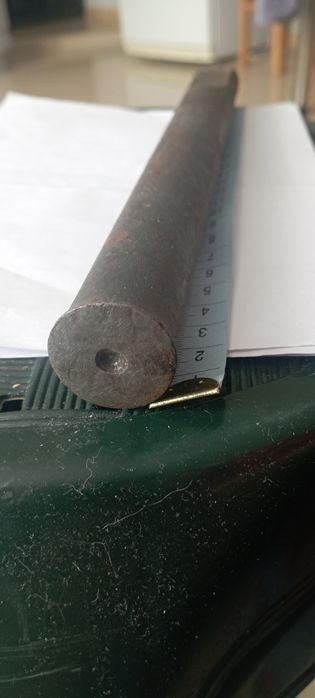 Металічна ручка важка