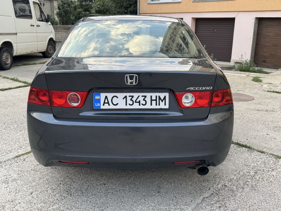 Продам автомобіль Honda Accord