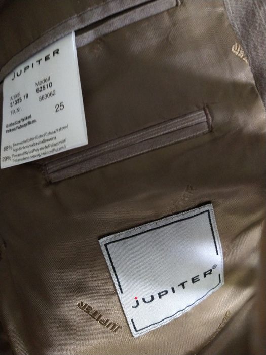 Stylowy garnitur męski Jupiter L jak nowy