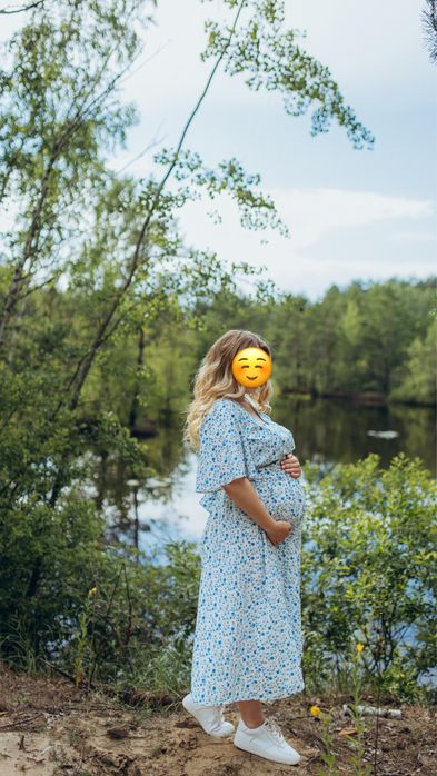 Продам сукню, квітковий принт