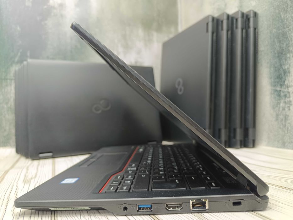 Ноутбук 2020рік|Type-c| Fujitsu LifeBook E449|i3-7020U|16GB|SSD512|14"
