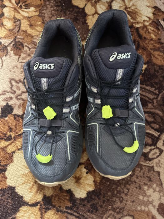 Кросівки ASICS нові