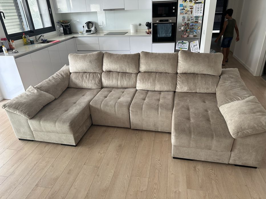 Sofá Retrátil  – Super Confortável e Espaçoso!