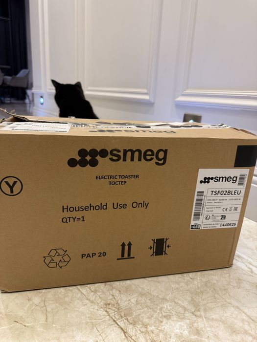 Тостер Smeg чорний великий