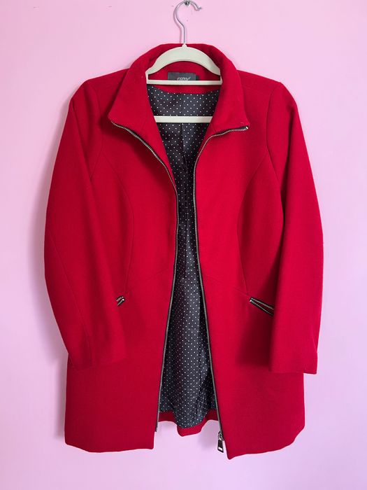 Płaszcz jesiennym z lampasem