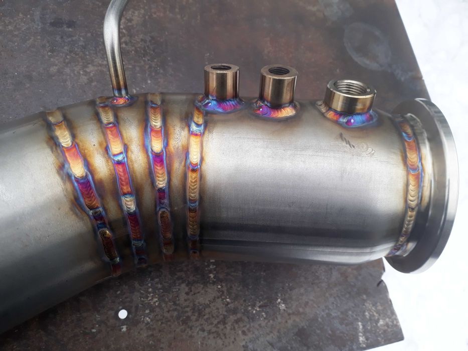 Downpipe BMW M57N i M57N2 - e90, e60, e46 opcja 4 cale z wyjściem na 3