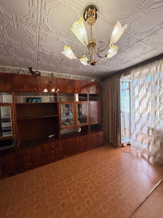 Продам 3 комнатную квартиру чешский проект
